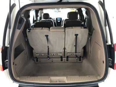 2011 Chrysler Town & Country Touring