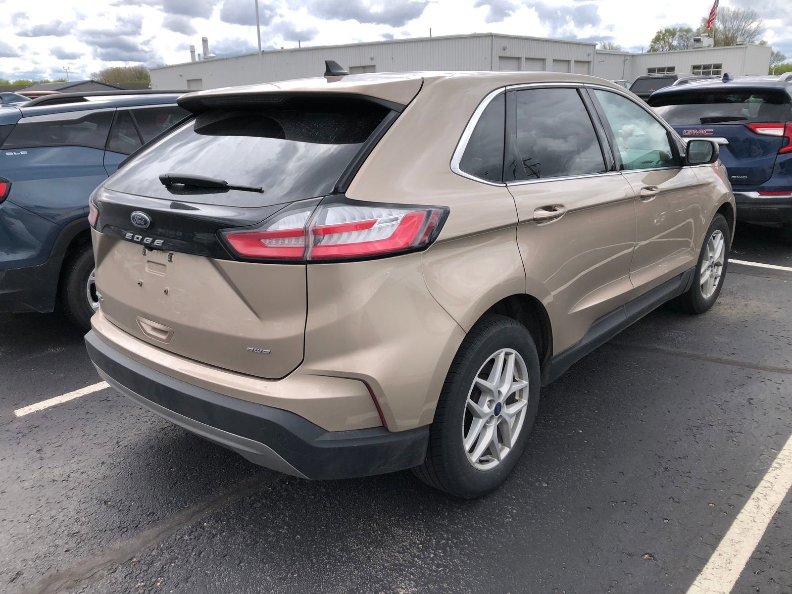 2021 Ford Edge SEL