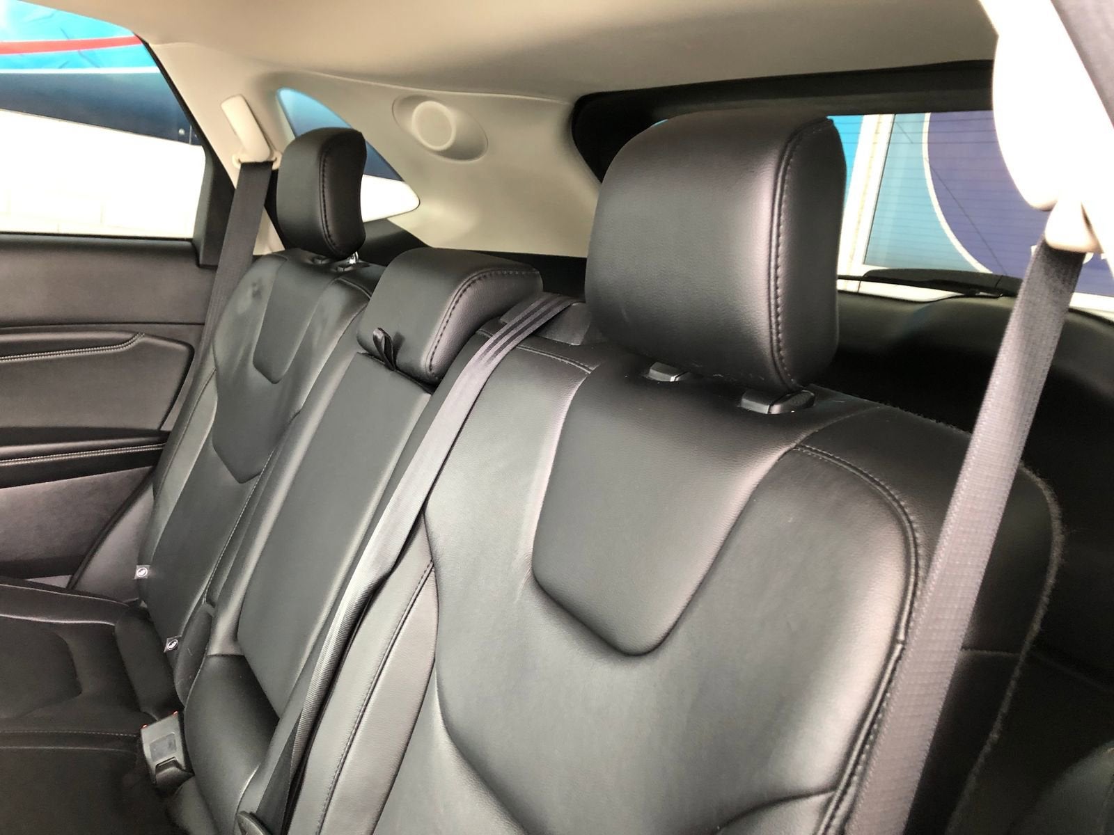 2020 Ford Edge Titanium