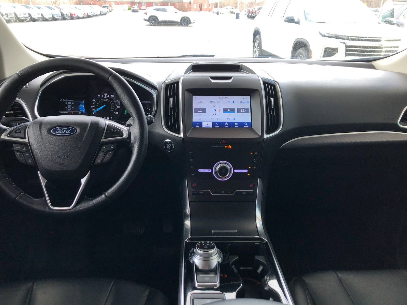 2020 Ford Edge Titanium