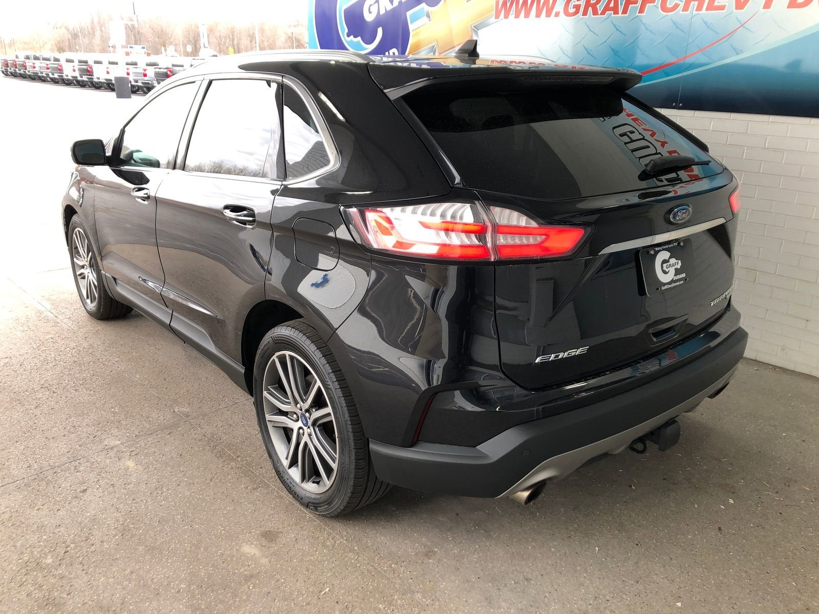 2020 Ford Edge Titanium