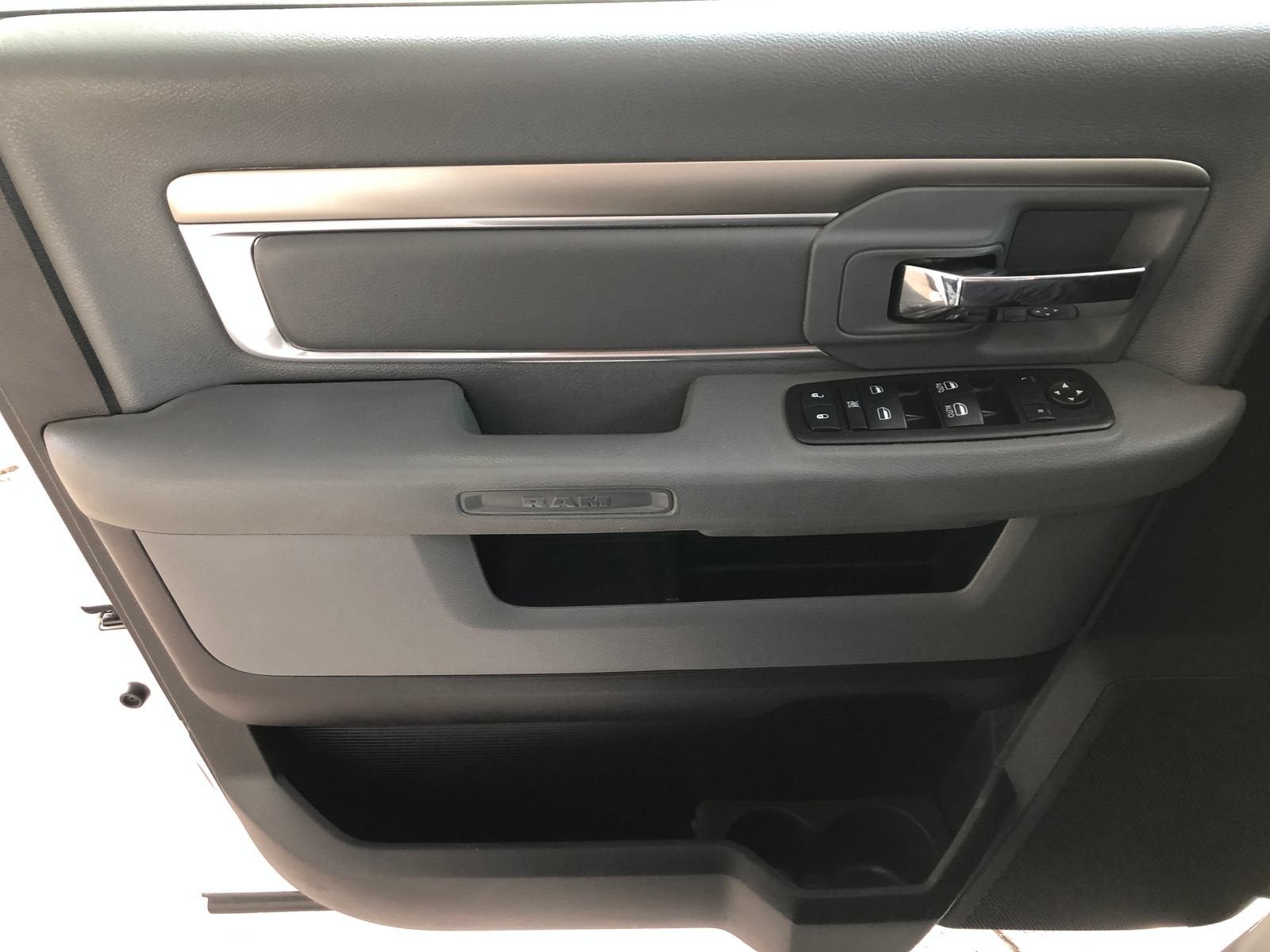 2016 RAM 2500 SLT