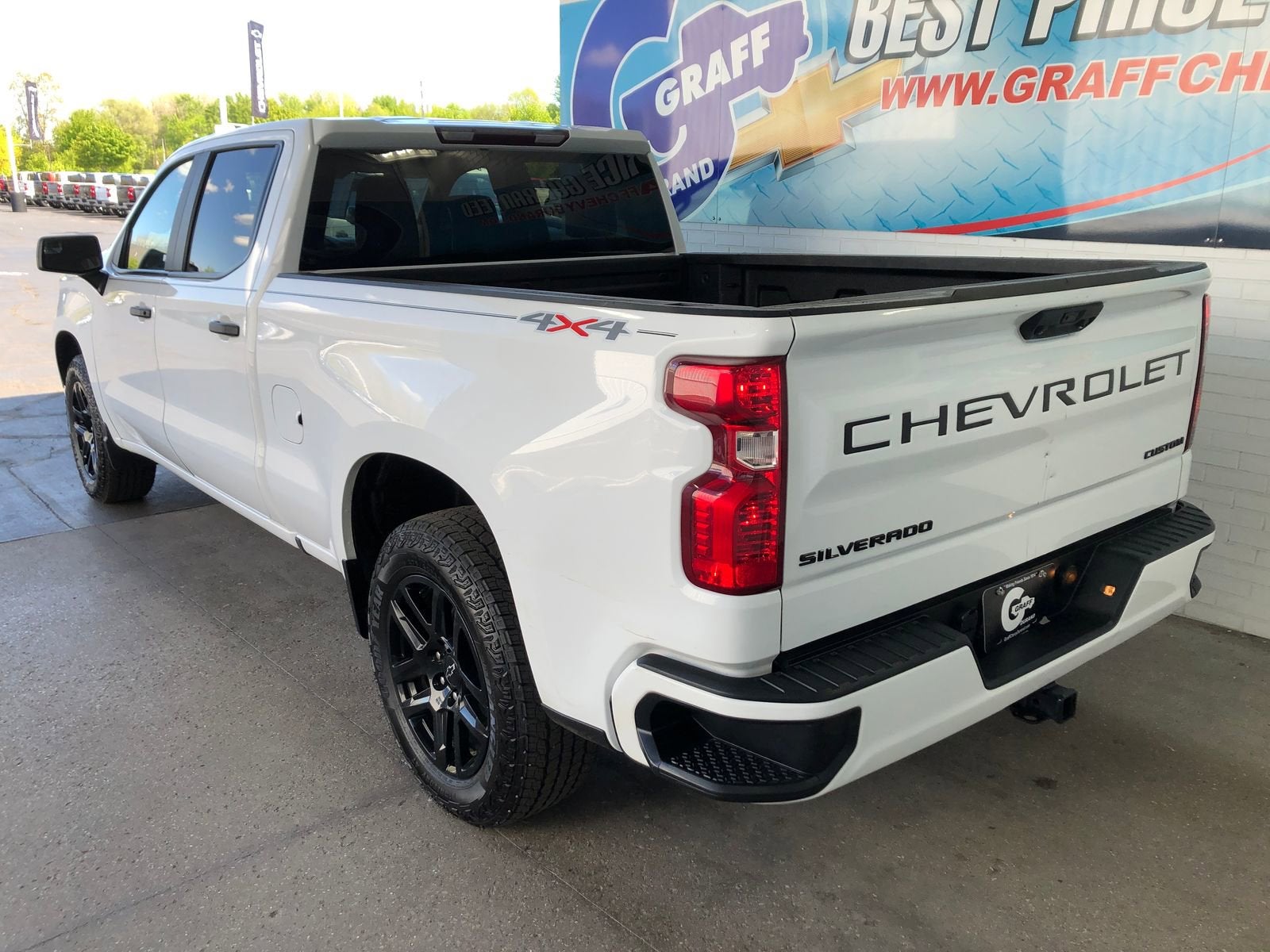 2023 Chevrolet Silverado 1500 Custom