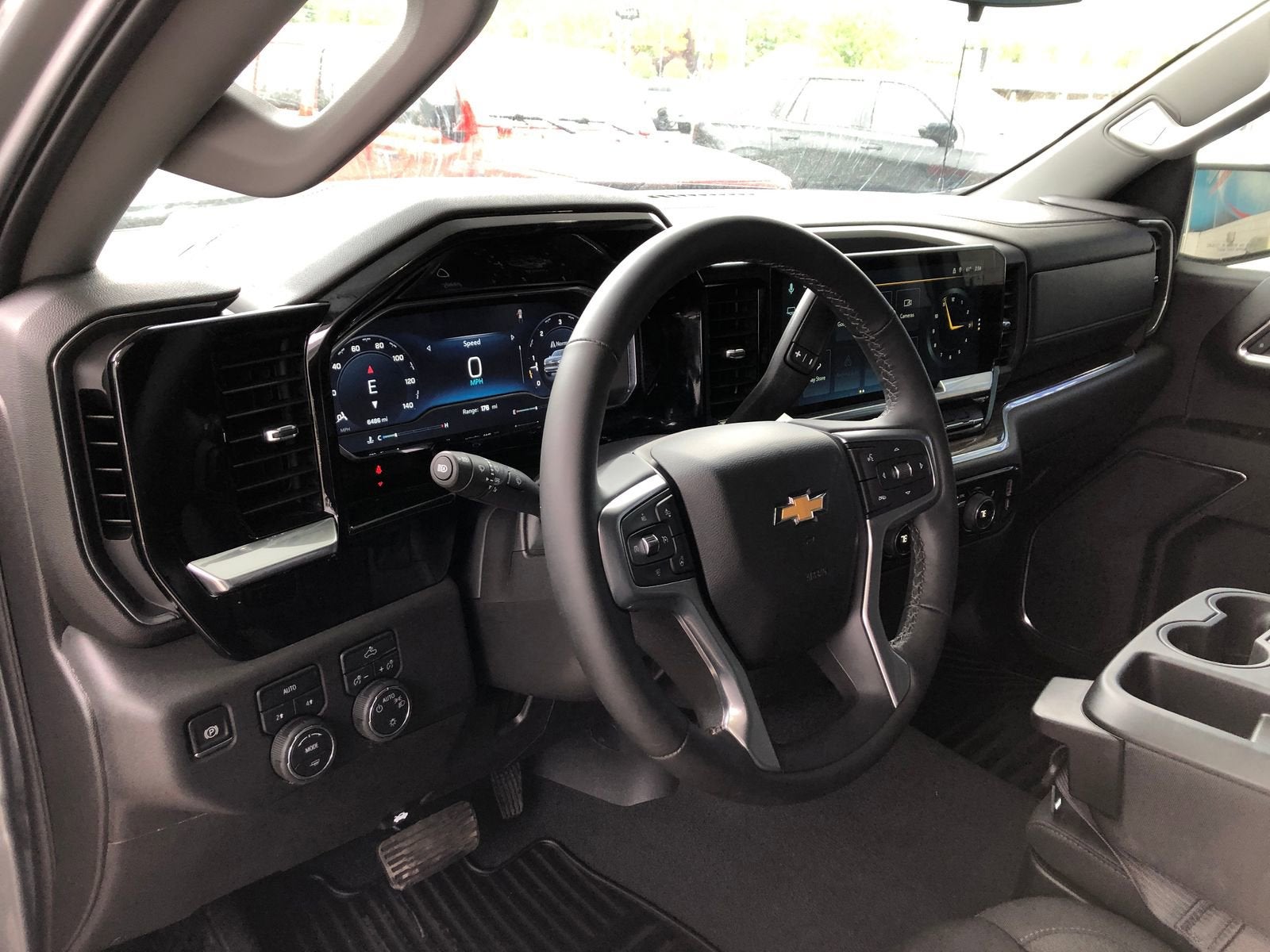 2025 Chevrolet Silverado 1500 LT (2FL)