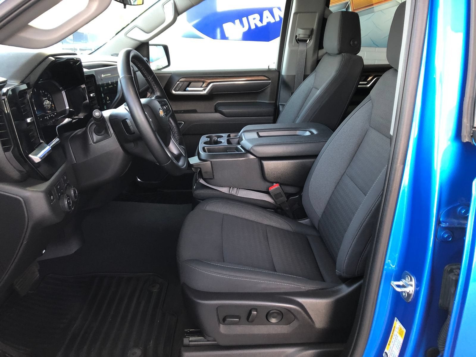 2025 Chevrolet Silverado 1500 LT (2FL)