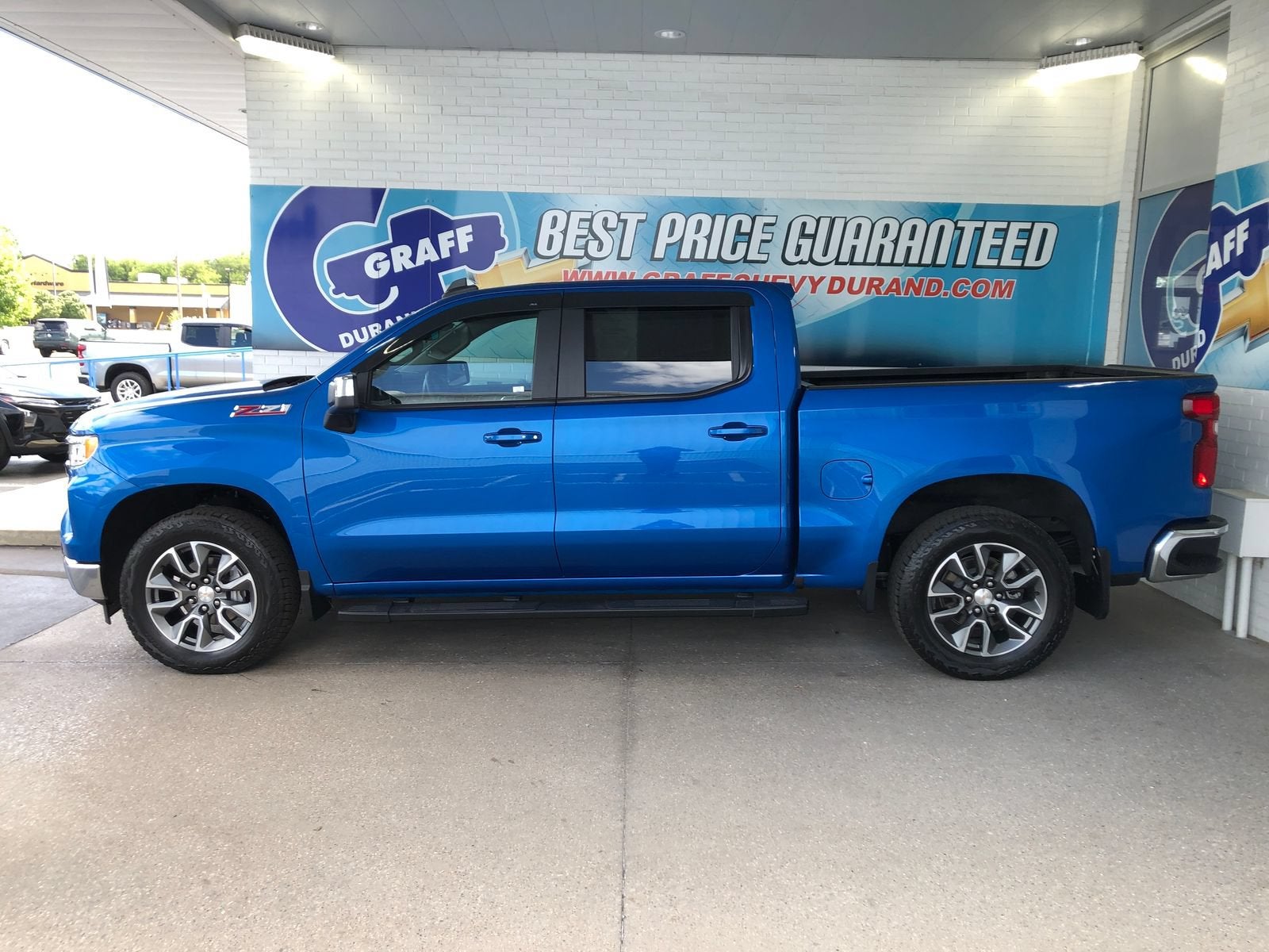 2024 Chevrolet Silverado 1500 LT
