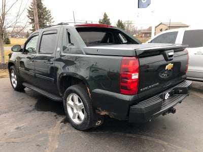 2013 Chevrolet Avalanche LS