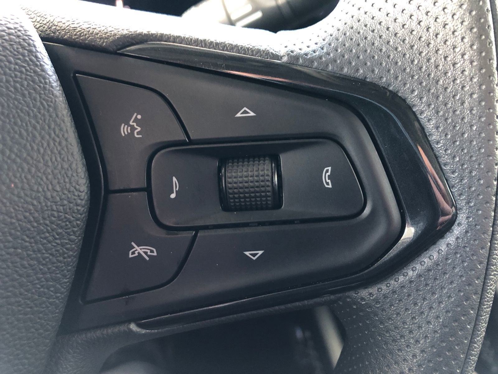 2025 Chevrolet Trailblazer LS